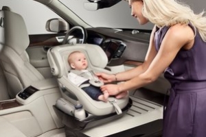 Volvo Excellence Child Seat Concept - rozwiązanie problemów z przewożeniem dzieci