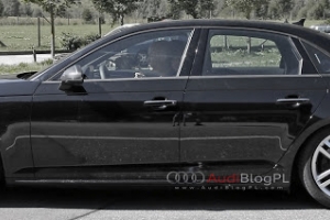 SpyShots: Audi S4