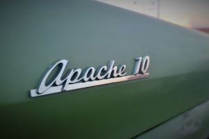 Szrociaki w USA: Chevrolet C10 Apache Panel Van