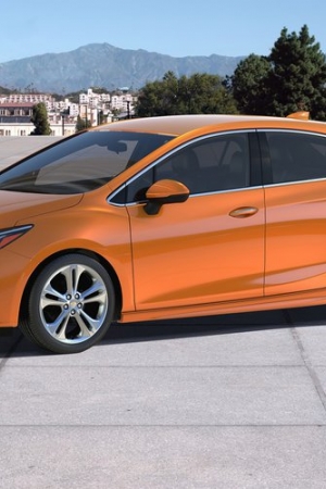 Nowy Chevrolet Cruze przedstawiony przed targami w Detroit