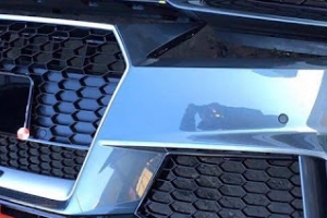 Przeciek: Zderzak Audi TT RS
