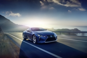 Lexus LC 500h (2016) - japońskie coupé również jako hybryda [aktualizacja]