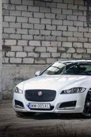 Jaguar XF (2015) 2.0 GTDi Prestige - test, opinia, spalanie, cena