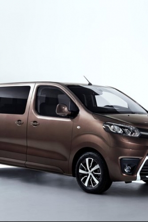 Toyota Proace (2016) - premiera