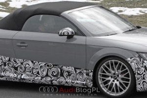 SpyShots: Audi TT RS Roadster