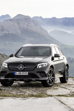 Mercedes-AMG GLC 43 4Matic (2016) - kolejny mocarz z V6