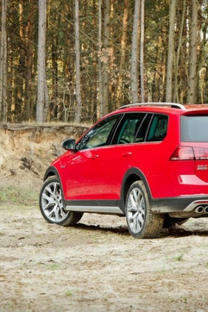 Volkswagen Golf VII Alltrack 2.0 TDI 4MOTION 184 KM DSG - zdjęcia