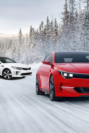 Kia Optima SW vs Kia Optima Sportspace Concept - jak bardzo zmieniła się wersja produkcyjna?