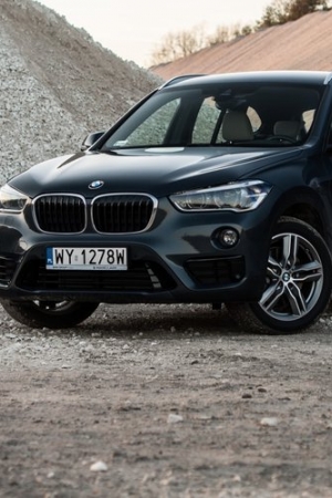 BMW X1 (2016) xDrive25i - zdjęcia