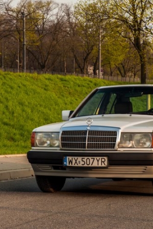 Mercedes 190 W201 - jazda youngtimerem [cz. 18]