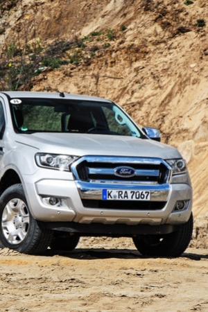 Nowy Ford Ranger 2.2 TDCI 160 Super Cab (2016) - zdjęcia