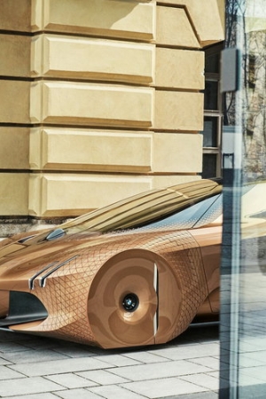 BMW Vision Next 100 na nowych zdjęciach