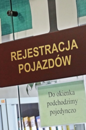 Jak przerejestrować samochód z Polski i zagranicy?