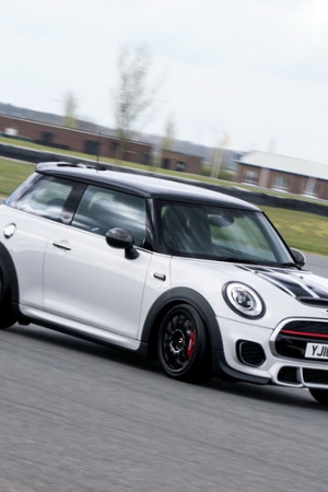 MINI John Cooper Works Challenge – bardziej na tor niż na co dzień