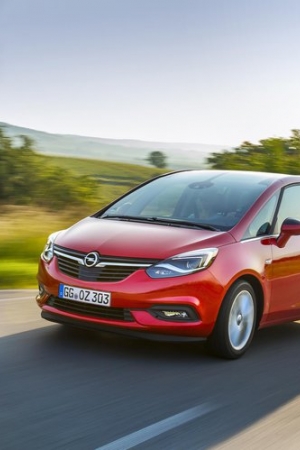 Nowy Opel Zafira na nowych zdjęciach producenta