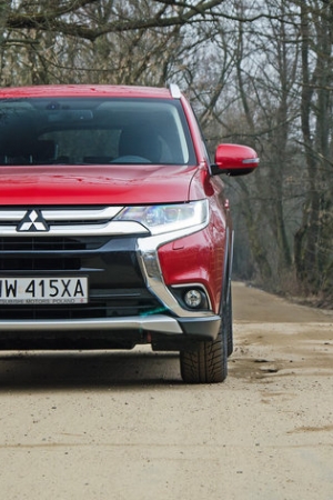 Nowy Mitsubishi Outlander 2.0 4WD CVT - zdjęcia