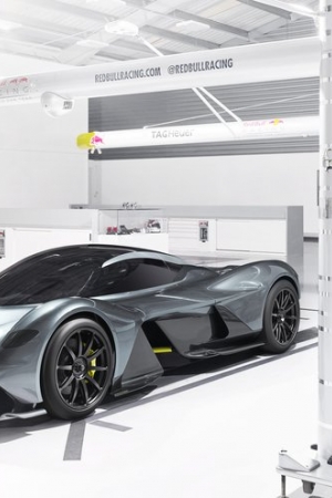 AM-RB 001 (2016) - nowy hipersamochód Astona Martina i Red Bull Racing