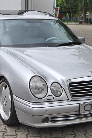 Mercedes E55 AMG Michaela Schumachera został wystawiony na sprzedaż