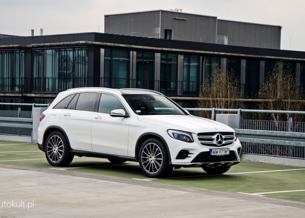 Mercedes-Benz GLC 250 4MATIC - zdjęcia