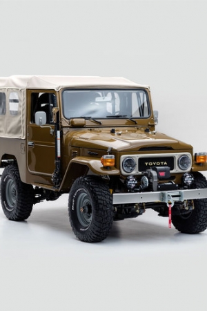 Toyota Land Cruiser FJ Company - terenowy restmod sprzed trzech dekad