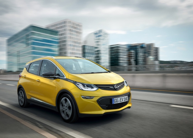 Opel Ampera-e zrewolucjonizuje elektromobilność w Europie?