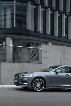 Volvo S90 D4 Inscription - wzorzec ze Szwecji