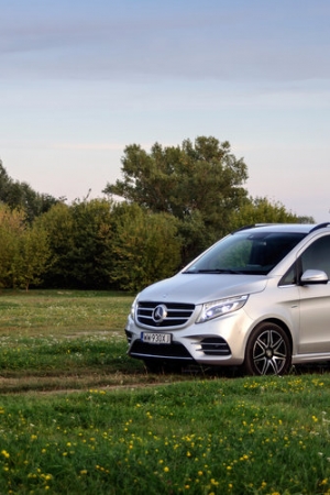 Mercedes-Benz Klasy V250d AMG Line - test vana biznesowego