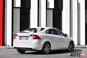 Volvo S60 & V60 T5 Summum - test