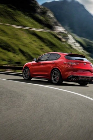 Alfa Romeo Stelvio Quadrifoglio (2017) - premiera