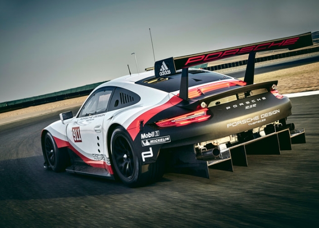 Porsche 911 RSR (2017) - premiera