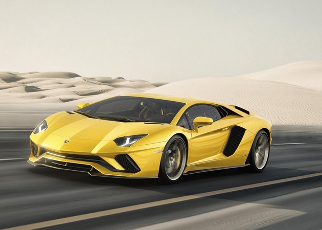 Lamborghini Aventador debiutuje w ulepszonej wersji 