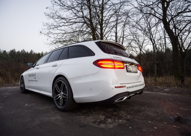 Mercedes-Benz E 220d Kombi – test [wideo]