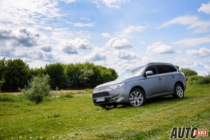 Mitsubishi Outlander PHEV - pierwsza jazda