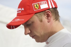 Kimi Räikkönen doznał kontuzji. Massa twierdzi, że nie musiało dojść do wypadku