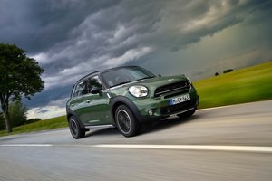 Mini Countryman po liftingu (2015) - galeria zdjęć