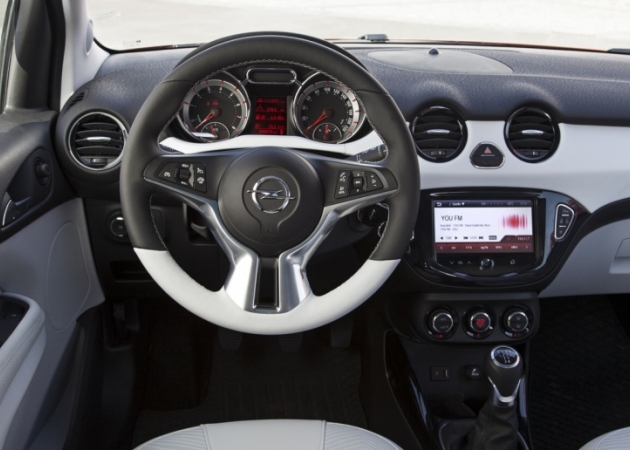 Opel Adam Rocks – na bezdroża nie wyjedzie, ale wygląda stylowo