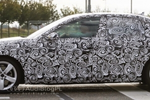 SpyShots: Audi A4