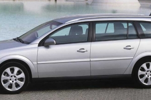 Używany Opel Vectra C – godny polecenia, ale kilka faktów Cię zaskoczy