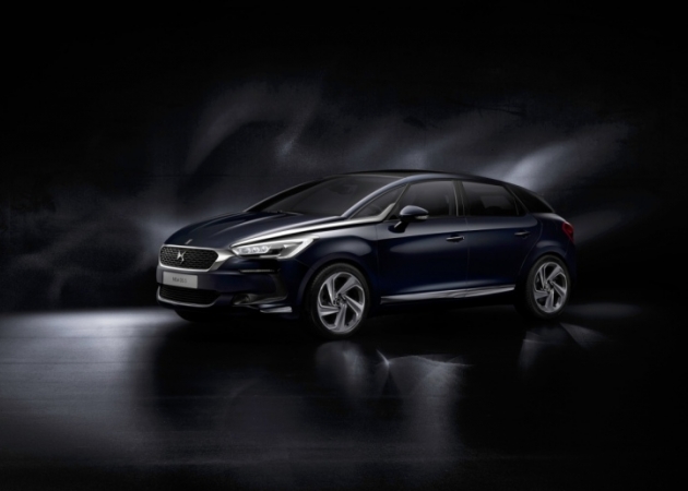 Nowy DS 5. Już bez oznaczeń Citroena