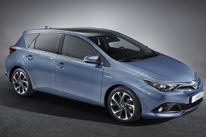 Toyota Auris 2015 Facelifting [zdjęcia]