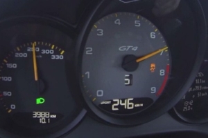 Porsche Cayman GT4 [0-240 km/h]