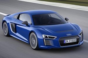 Audi R8 e-tron – zawodnik wagi ciężkiej