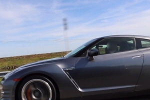 Mitsubishi Evo 8 vs Nissan GT-R [wideo]