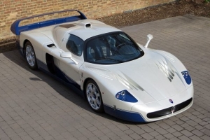 Maserati MC12 z przebiegiem 857 km na sprzedaż