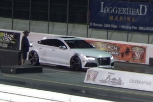 Audi RS7 na 1/4 mili [wideo]