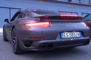 Porsche 911 Turbo S z wydechem Tubi Style [wideo]