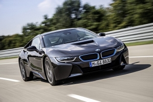 BMW podwaja produkcję i8