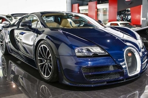 Genialne Bugatti veyron Super Sport sprzedane w Dubaju [zdjęcia]